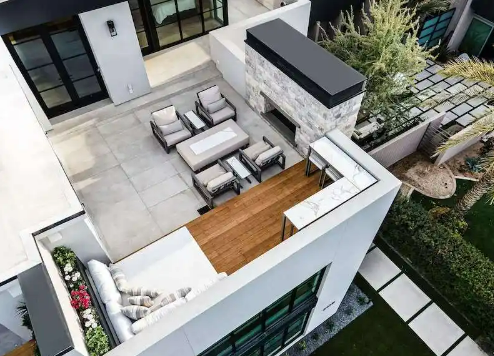 rooftop patio